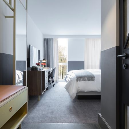 فندق كيمبتون دي ويت أمستردام المظهر الخارجي الصورة A room at the hotel