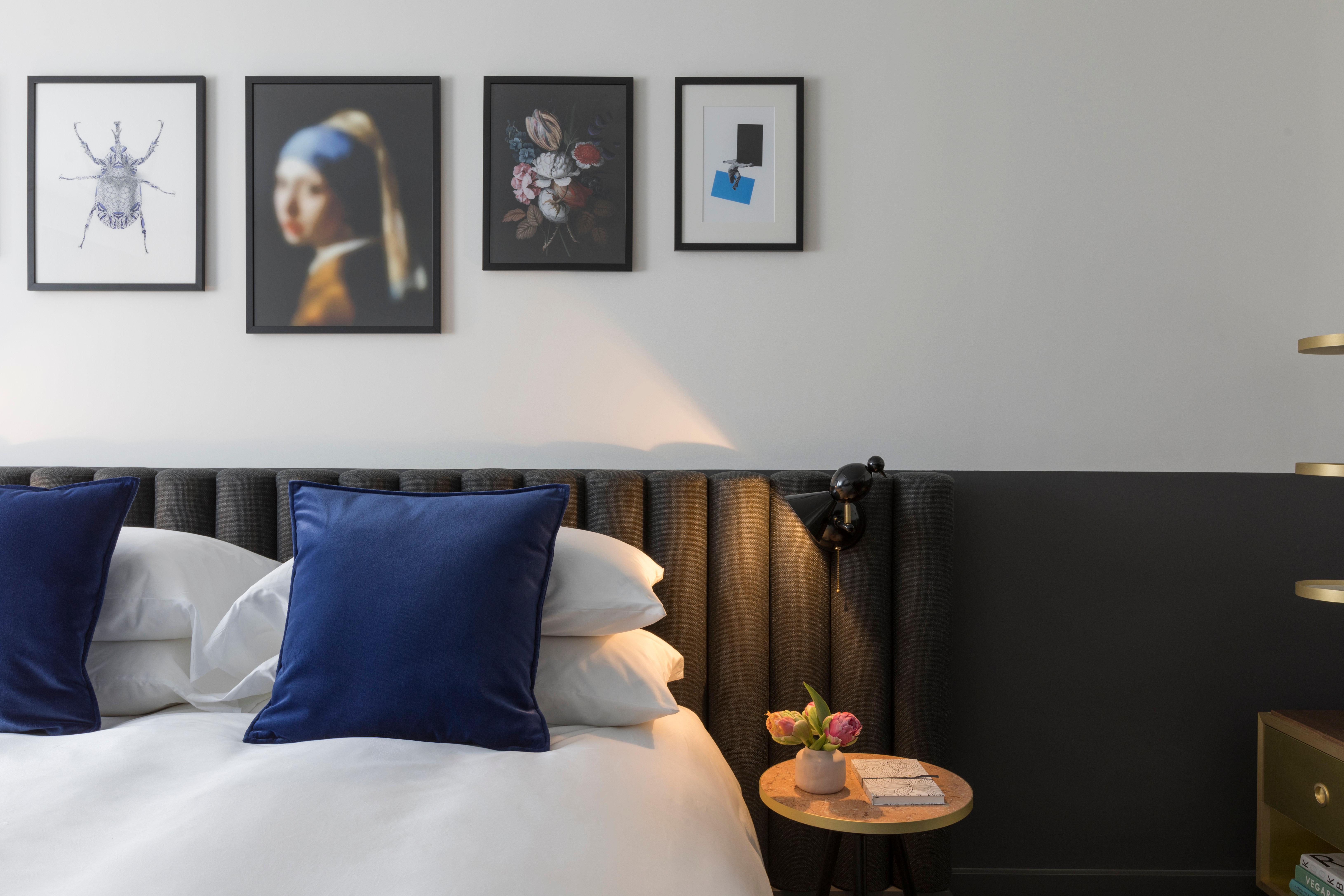 فندق كيمبتون دي ويت أمستردام المظهر الخارجي الصورة A bedroom at the hotel