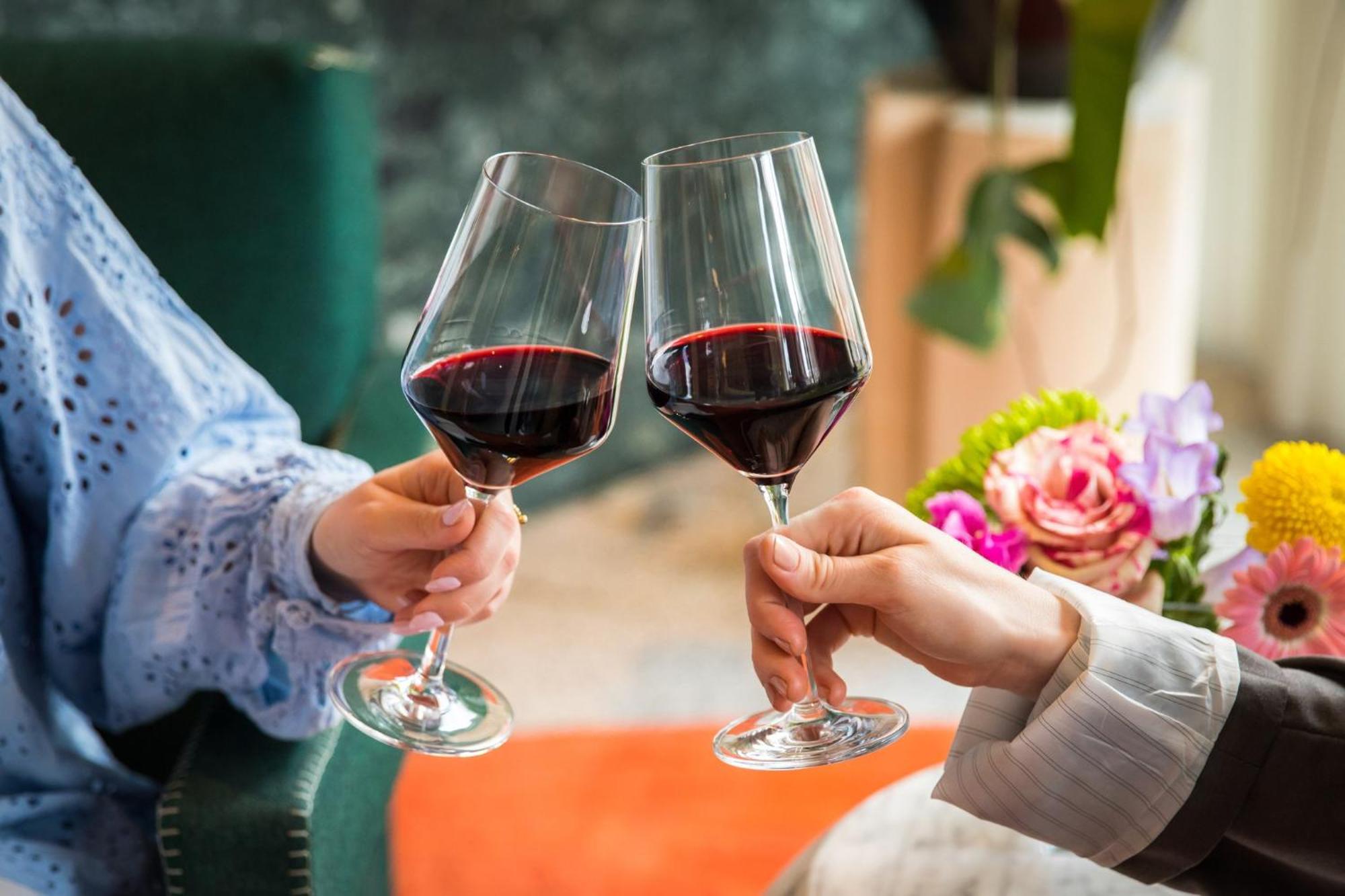 فندق كيمبتون دي ويت أمستردام المظهر الخارجي الصورة Wine tasting