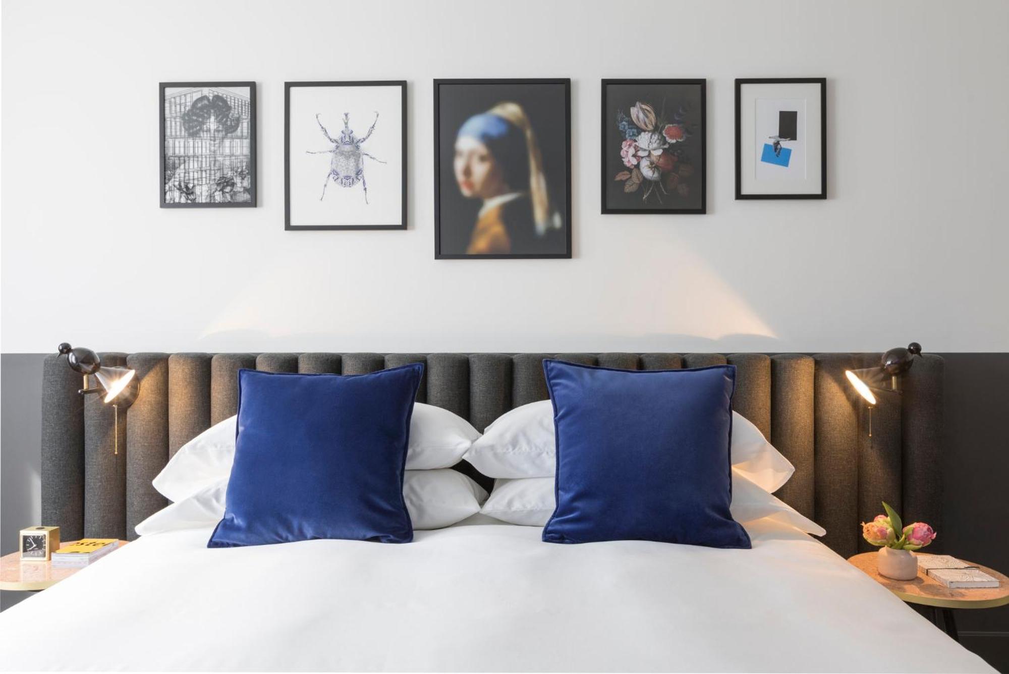 فندق كيمبتون دي ويت أمستردام المظهر الخارجي الصورة A bedroom at the hotel